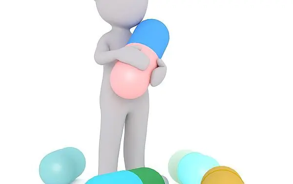 Darolutamide vs. apalutamide in prostate cancer: Indirect comparison shows no additional benefit