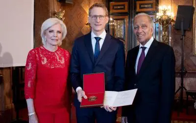 Hamburg Science Award 2025 goes to virologist Florian Klein for pioneering work in HIV therapy