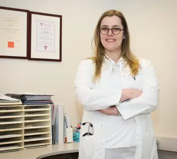 Many Norwegian mothers do not attend follow-up examinations after childbirth