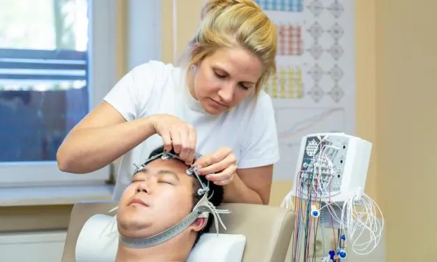 Resilience is related to altered processing of visual stimuli in the brain