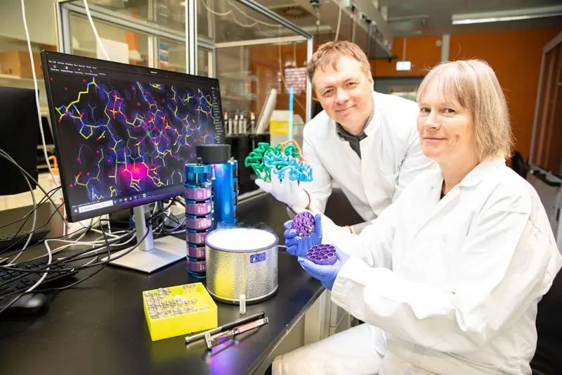 MHH researchers discover 3.8-billion-year-old quantum mechanism in the immune system